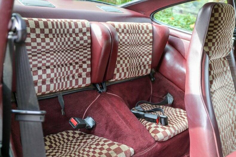 Image 29/50 de Porsche 911 SC 3.0 (1982)