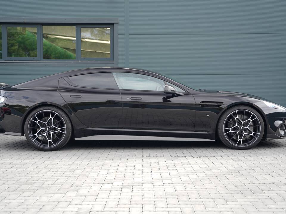 Image 3/50 of Aston Martin Rapide AMR (2019)