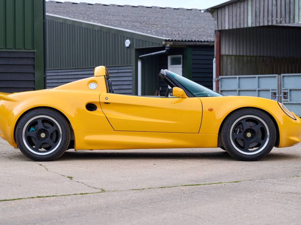 Image 2/46 de Lotus Elise 111S (1998)