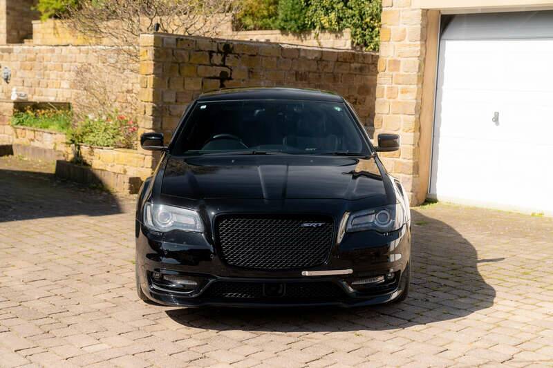 Image 11/50 de Chrysler 300 SRT8 (2017)