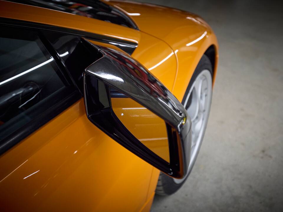 Image 49/99 of Lamborghini Murciélago (2003)