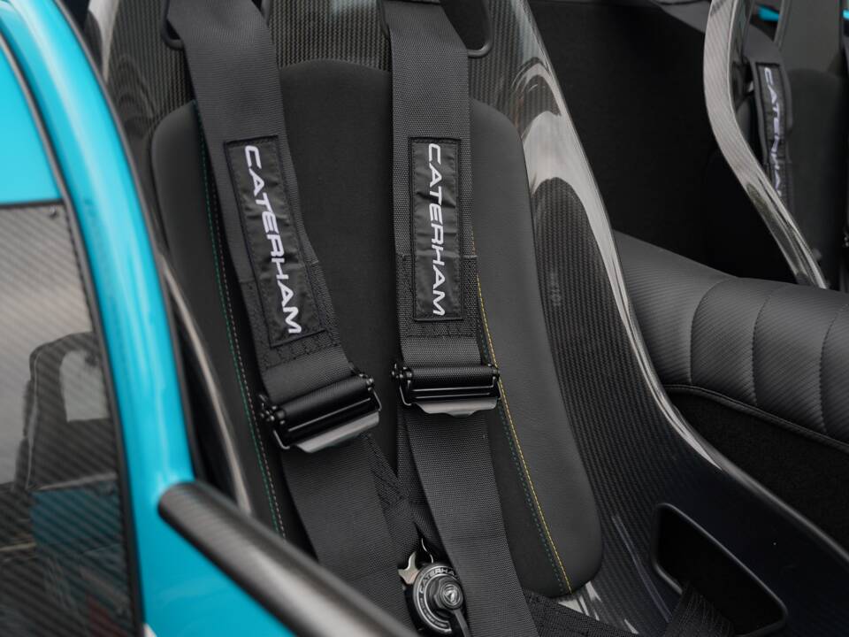 Image 17/50 of Caterham Seven 420 R (2026)