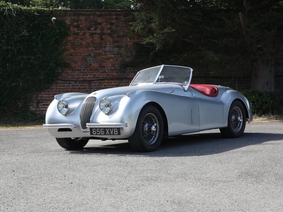 Bild 16/34 von Jaguar XK 120 SE OTS (1953)