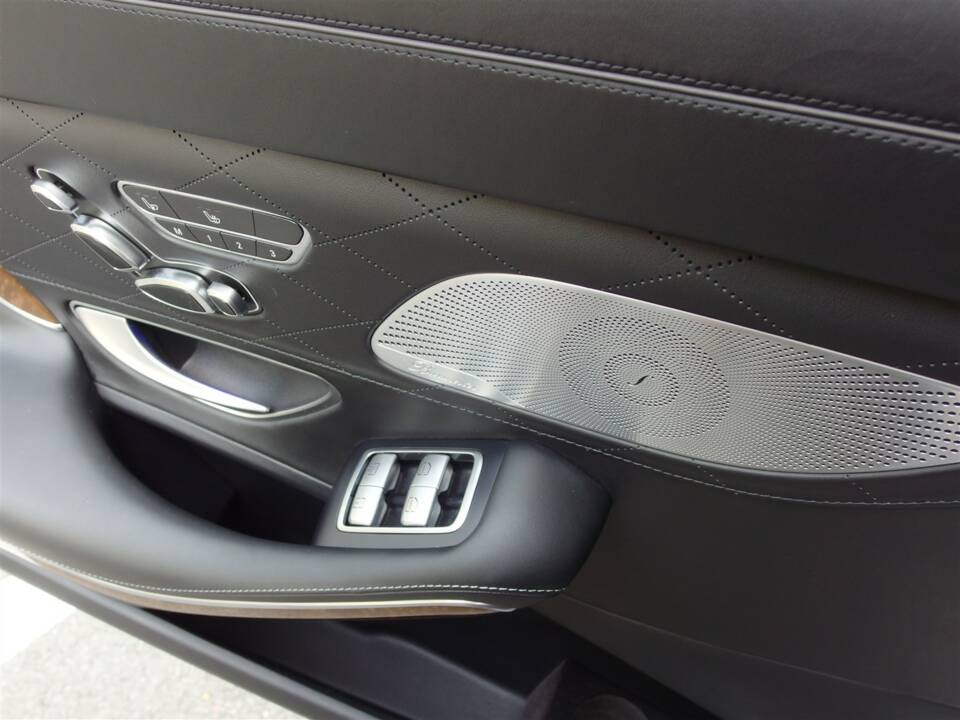 Bild 67/99 von Mercedes-Benz Maybach S 500 (2015)