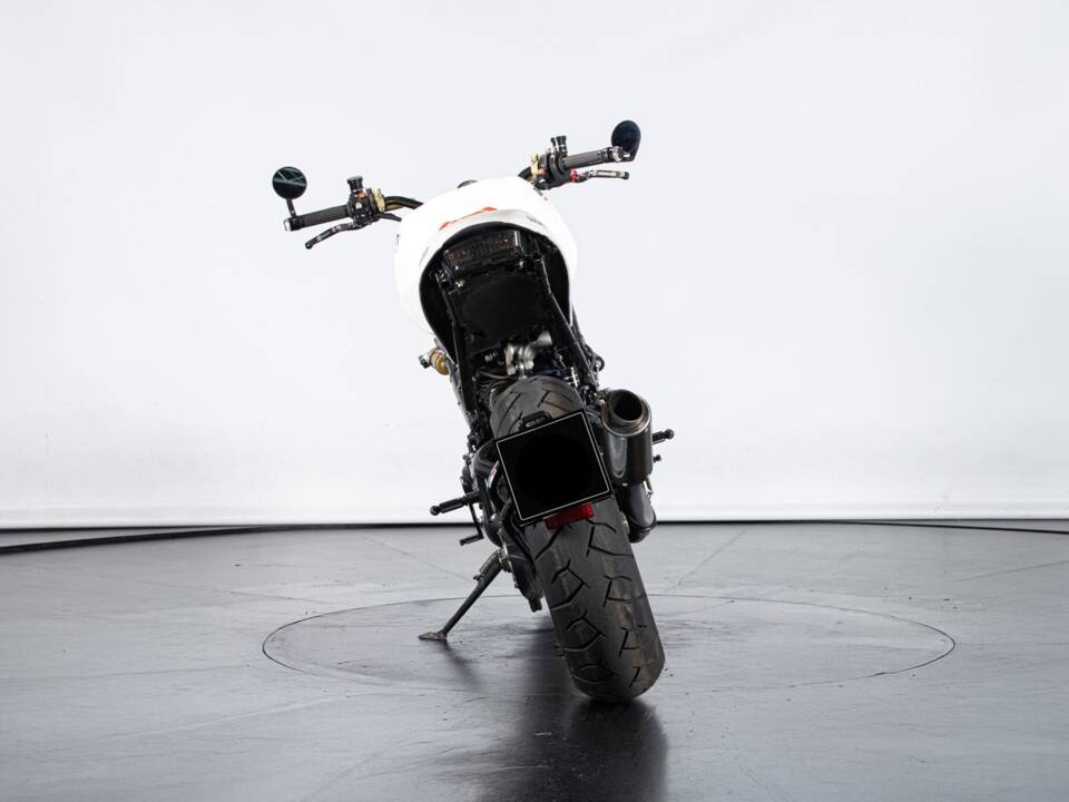 Image 6/20 of Ducati DUMMY (1998)