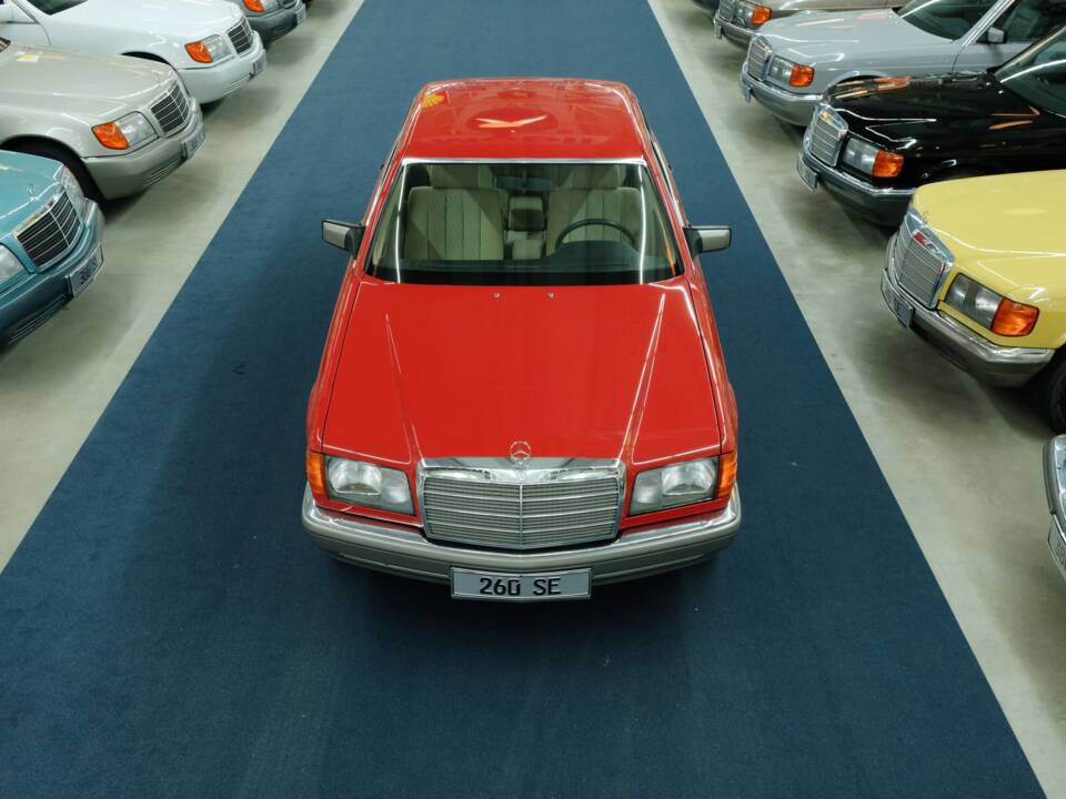 Bild 3/50 von Mercedes-Benz 260 SE (1986)