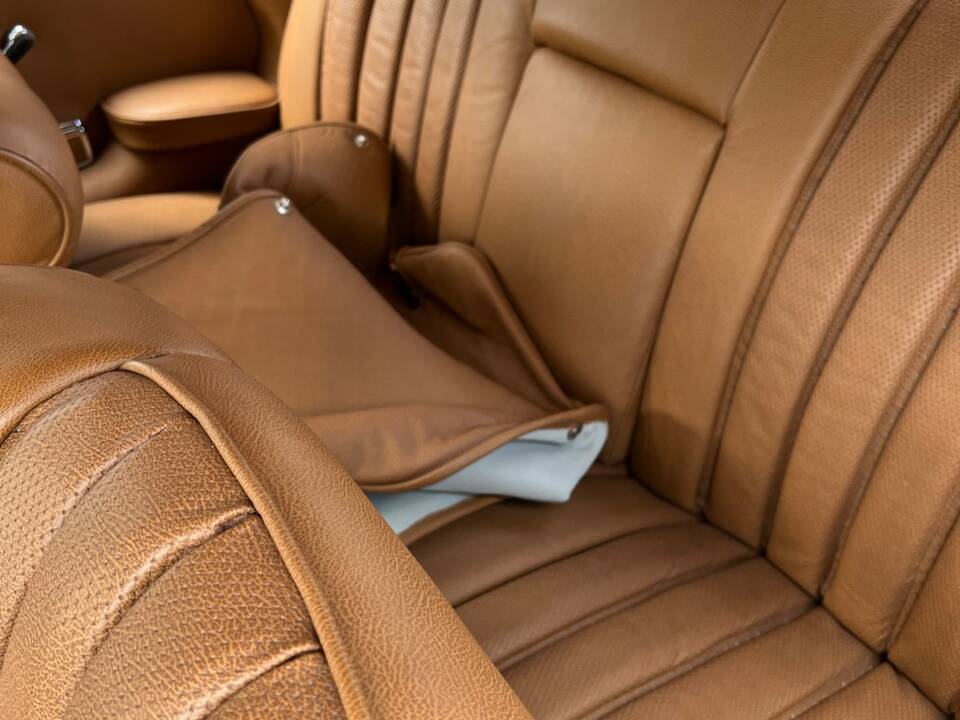 Image 15/15 of Mercedes-Benz 300 SE (1965)