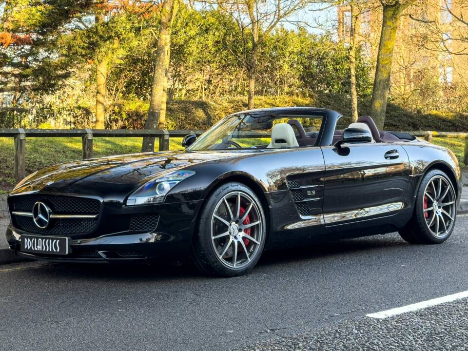Afbeelding 1/26 van Mercedes-Benz SLS AMG GT Roadster (2014)