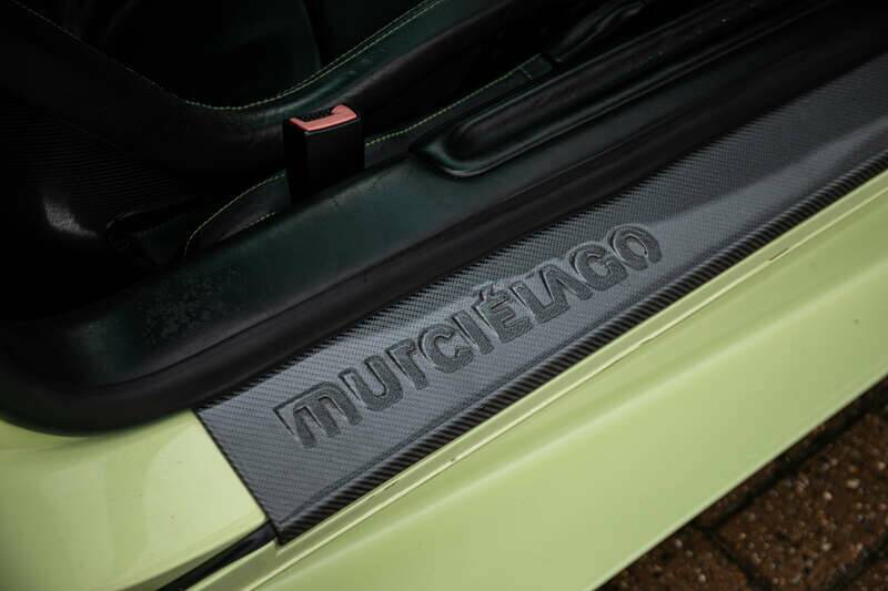 Image 27/38 of Lamborghini Murciélago LP640 (2008)
