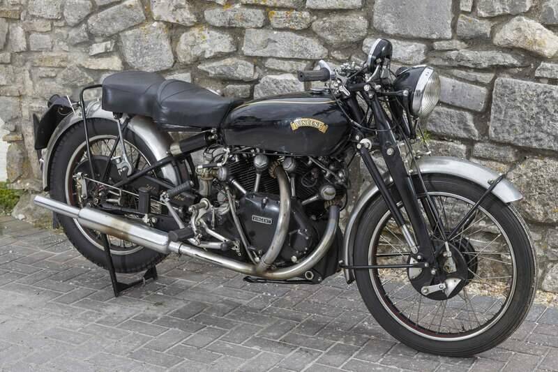 Bild 33/44 von Vincent Black Shadow C (1952)