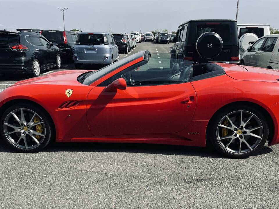 Image 1/49 of Ferrari California 30 (2013)