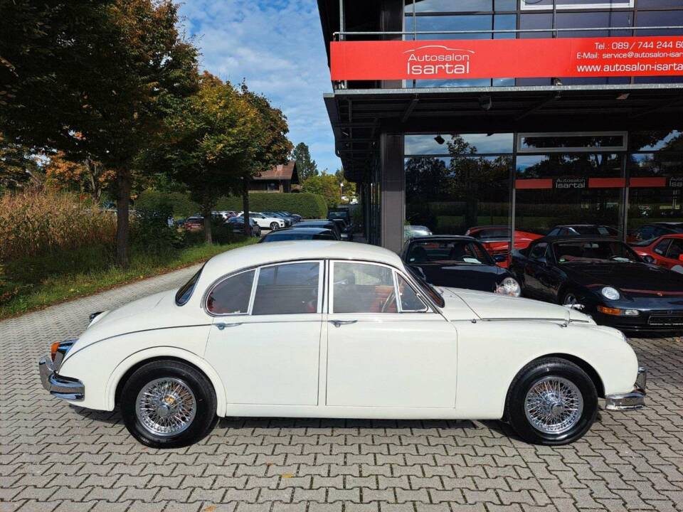 Bild 8/27 von Jaguar Mk II 2.4 (1967)