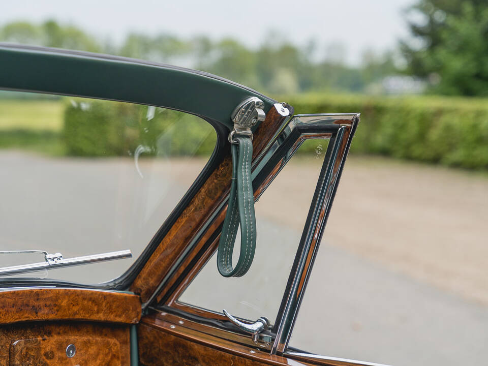 Imagen 51/52 de Jaguar XK 120 DHC (1953)