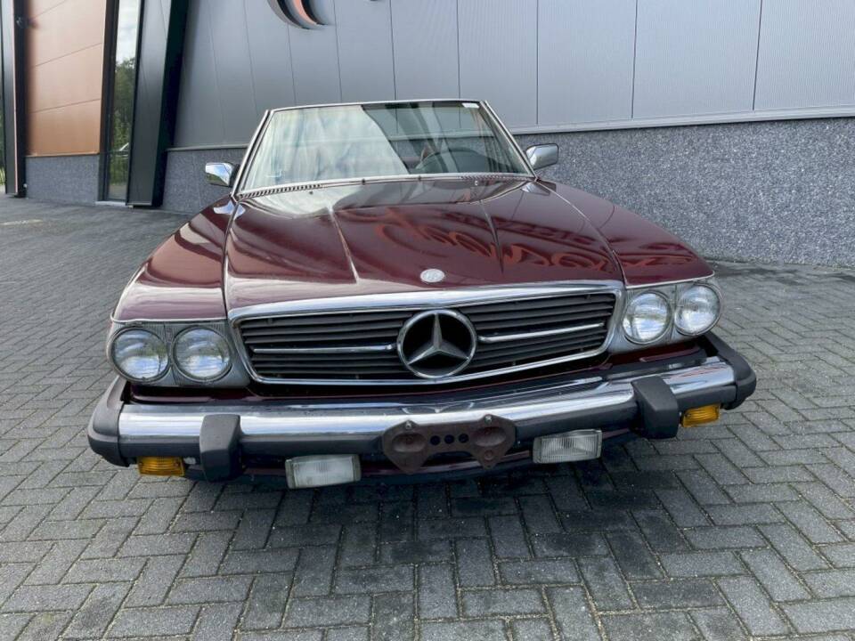 Bild 7/36 von Mercedes-Benz 560 SL (1986)