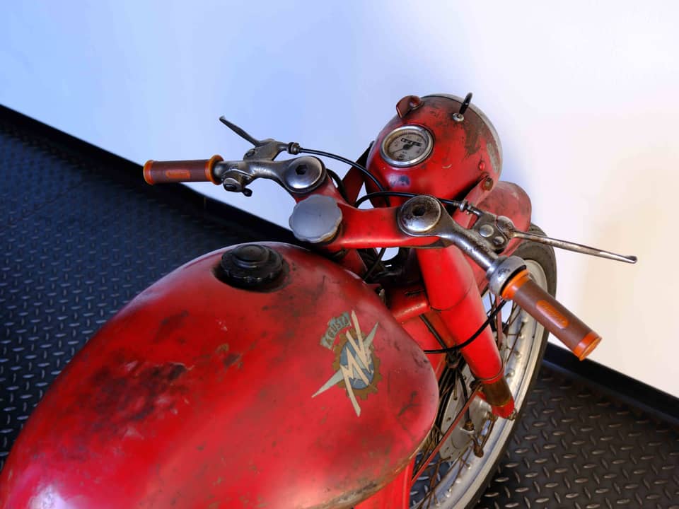 Image 69/83 of MV Agusta 175 CS Sport Disco Volante (1955)