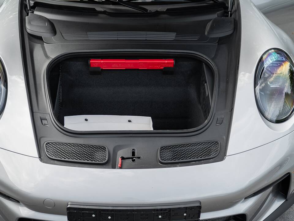 Afbeelding 38/40 van Porsche 911 GT3 (2021)