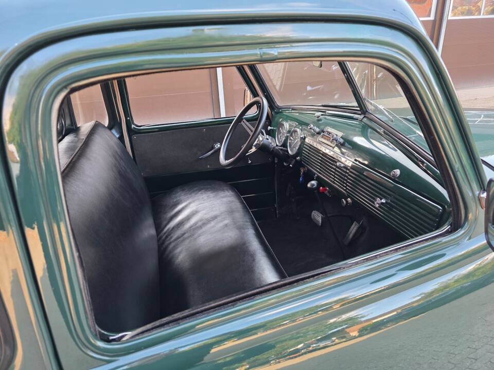 Image 24/40 of Chevrolet 3100 ½-ton Stepside (1949)