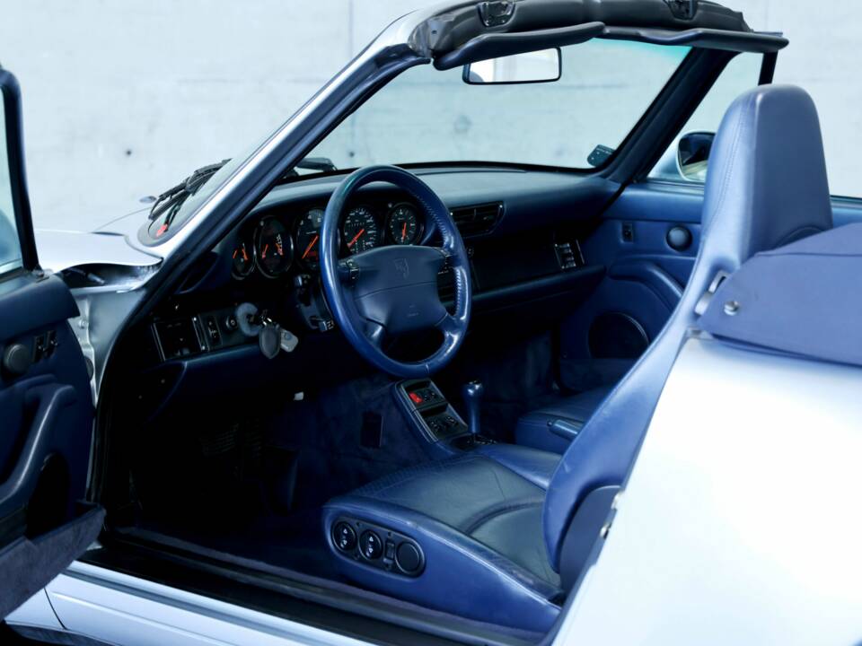 Bild 15/50 von Porsche 911 Carrera (1995)