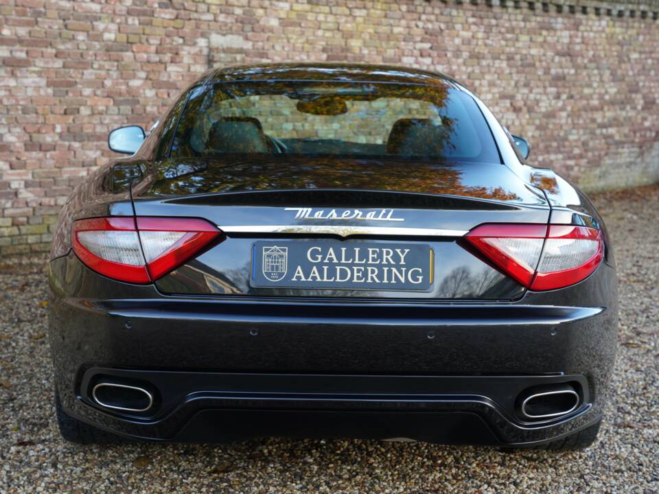 Imagen 6/50 de Maserati GranTurismo S (2010)
