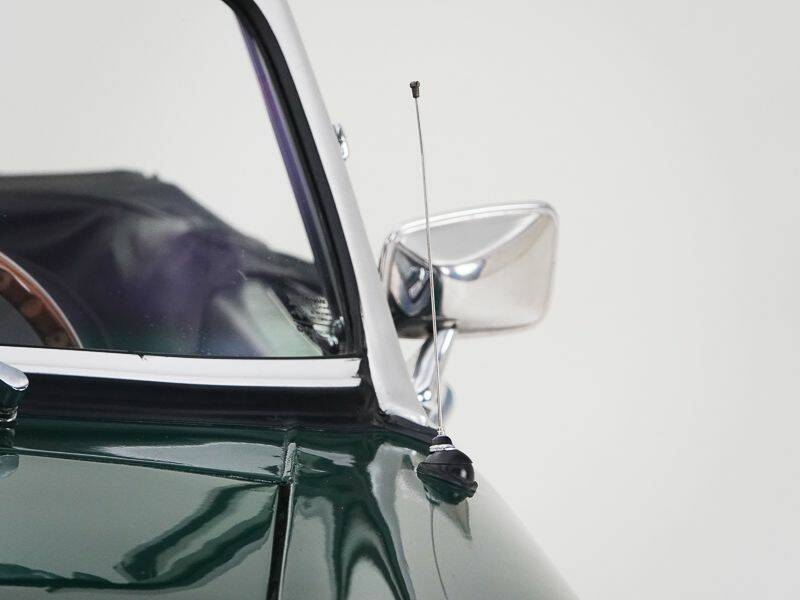 Immagine 12/15 di MG MGB (1977)