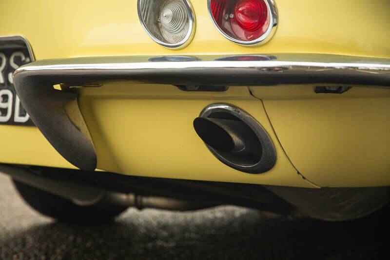 Bild 41/50 von Chevrolet Corvette Sting Ray Convertible (1966)