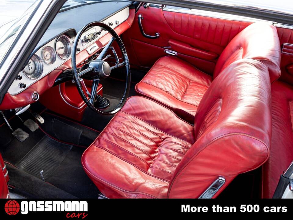 Image 8/15 of BMW 3200 CS (1962)