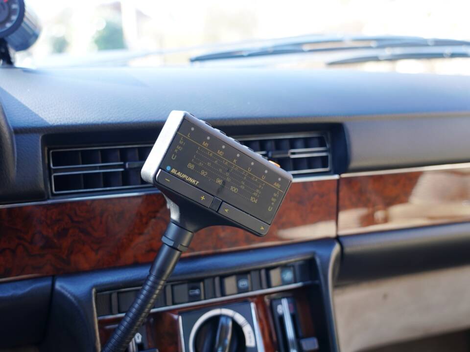 Afbeelding 11/16 van Mercedes-Benz 450 SEL 6,9 (1980)