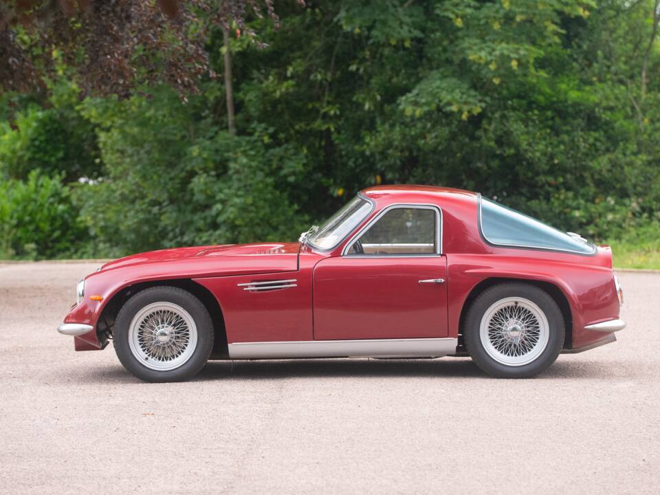 Image 28/50 of TVR Vixen Series 1 (1968)