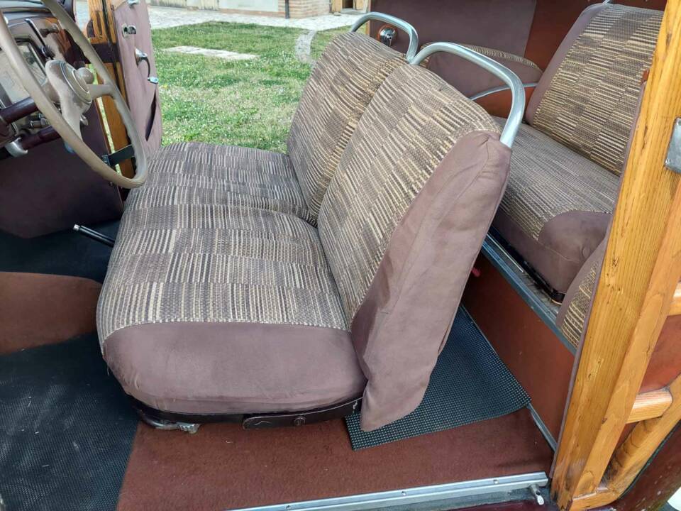 Image 71/93 of FIAT 1100-103 Familiare Viotti (1949)