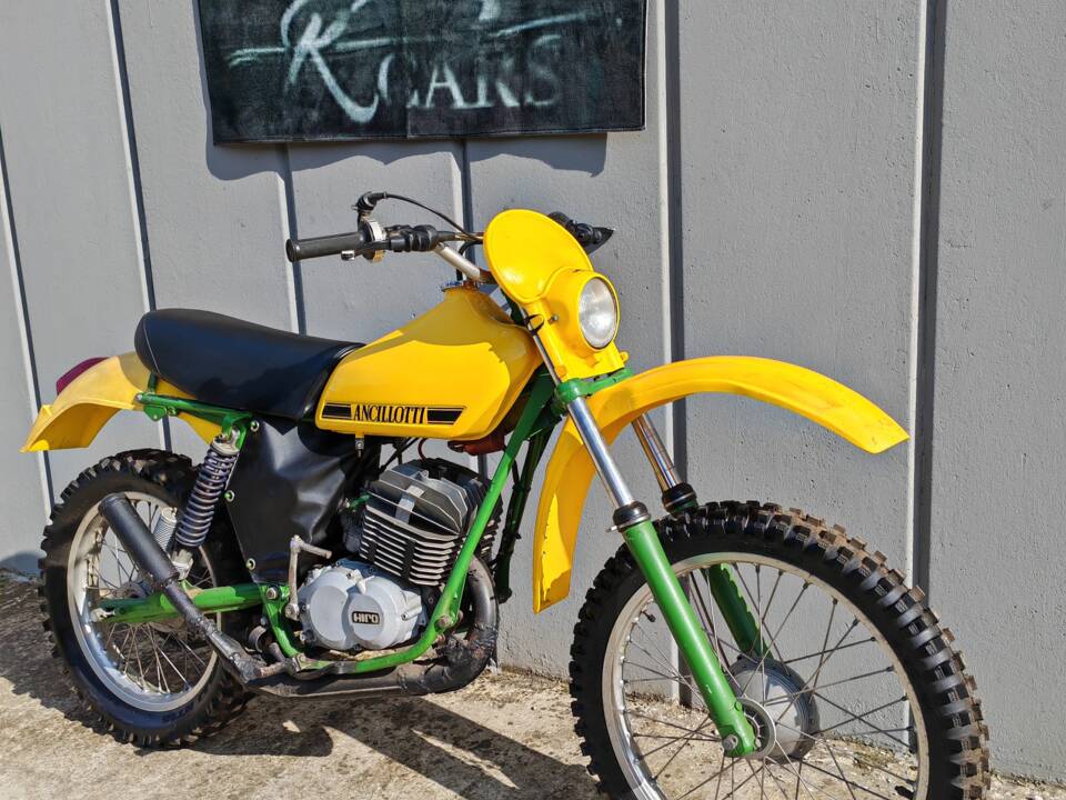 Image 2/7 of Ancillotti CRH Hiro 125 (1979)