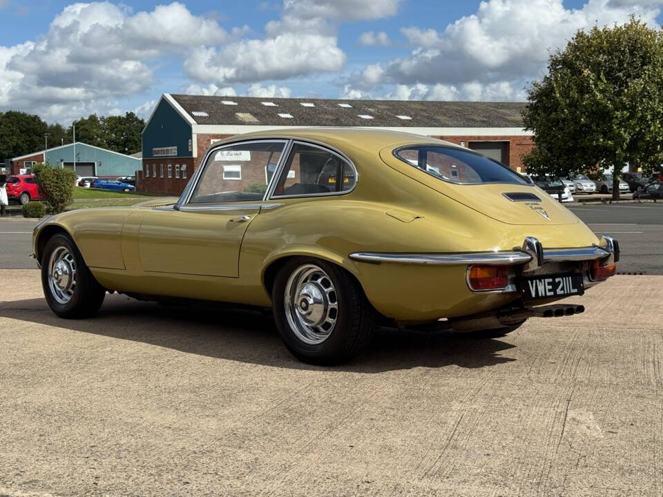 Bild 5/35 von Jaguar E-Type V12 (2+2) (1973)