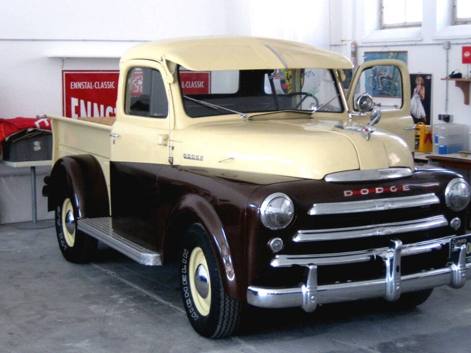 Immagine 1/4 di Dodge B Series Pick-Up (1949)
