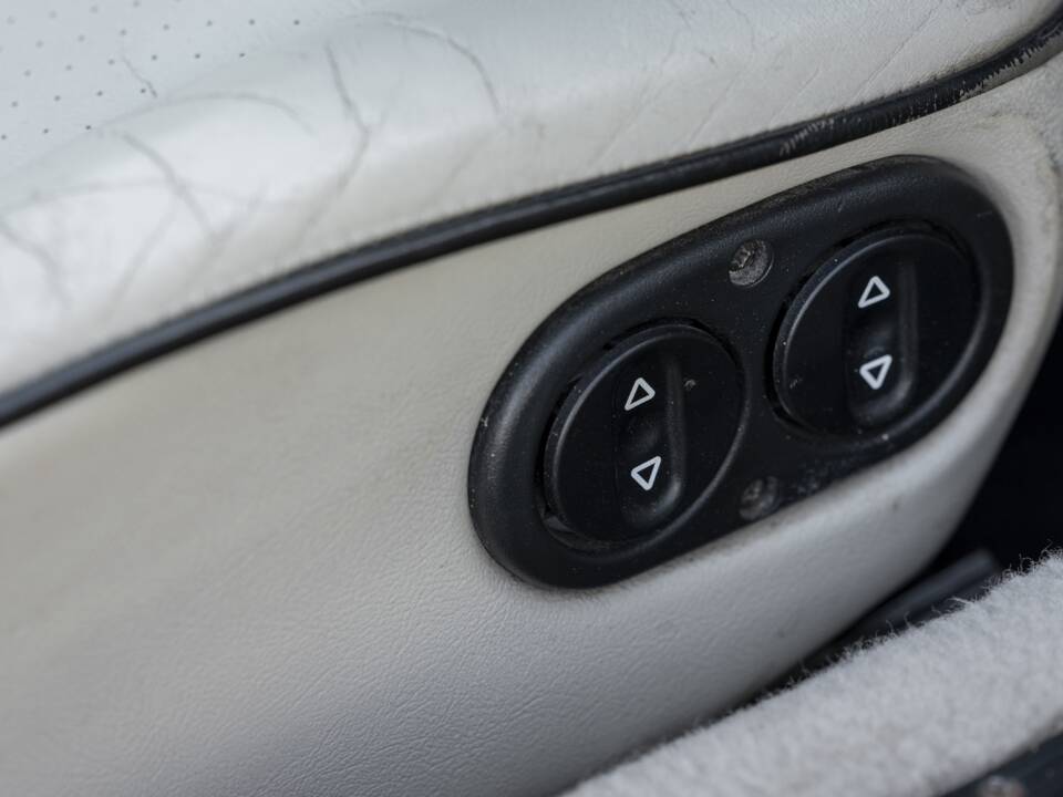 Immagine 35/50 di Porsche 911 Carrera 4 (1980)