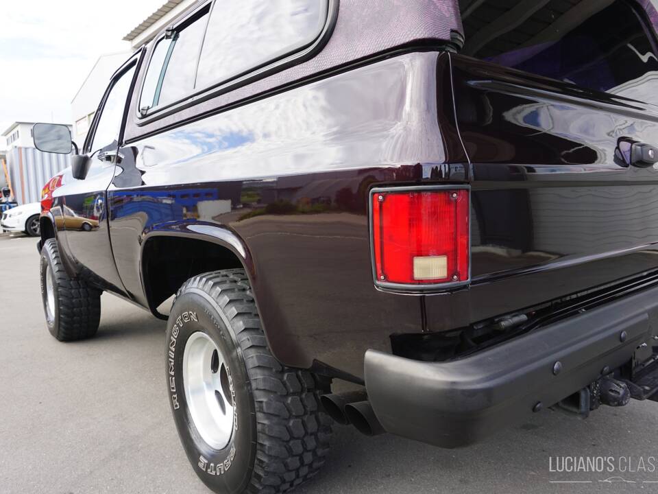 Image 17/54 of Chevrolet Blazer (1986)