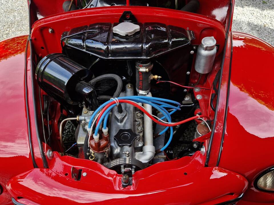 Bild 21/28 von FIAT 500 C Topolino (1950)