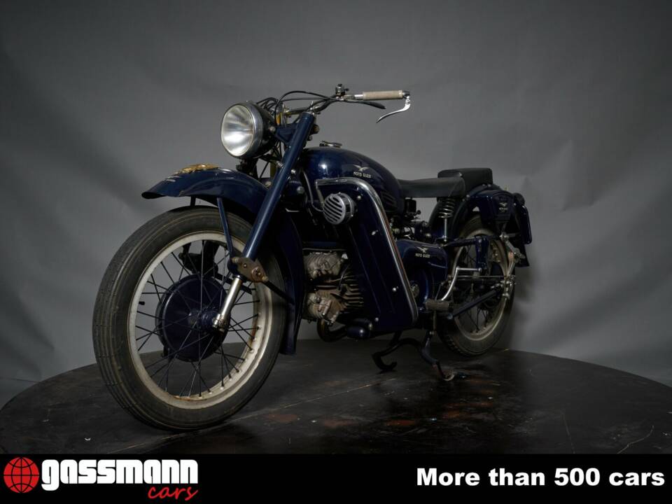 Image 6/10 of Moto Guzzi DUMMY (1960)