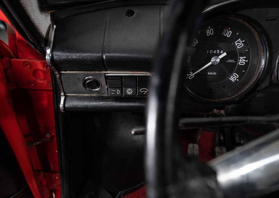 Image 21/40 of FIAT 850 Coupe (1965)