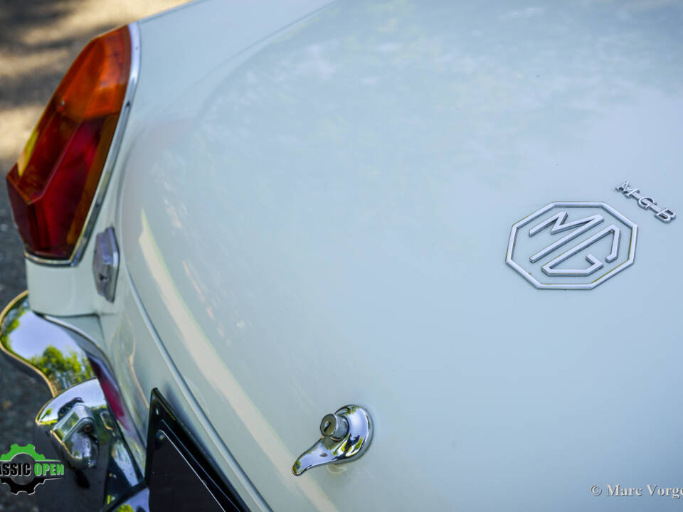 Bild 33/47 von MG MGB (1970)