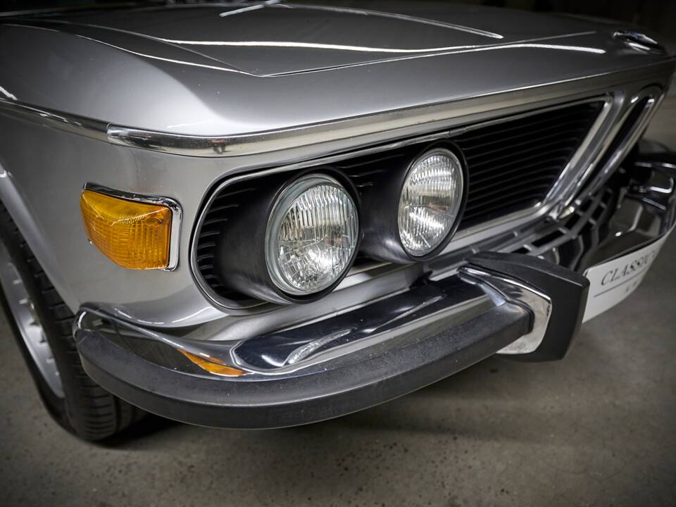 Image 44/100 of BMW 3.0 CSi (1973)