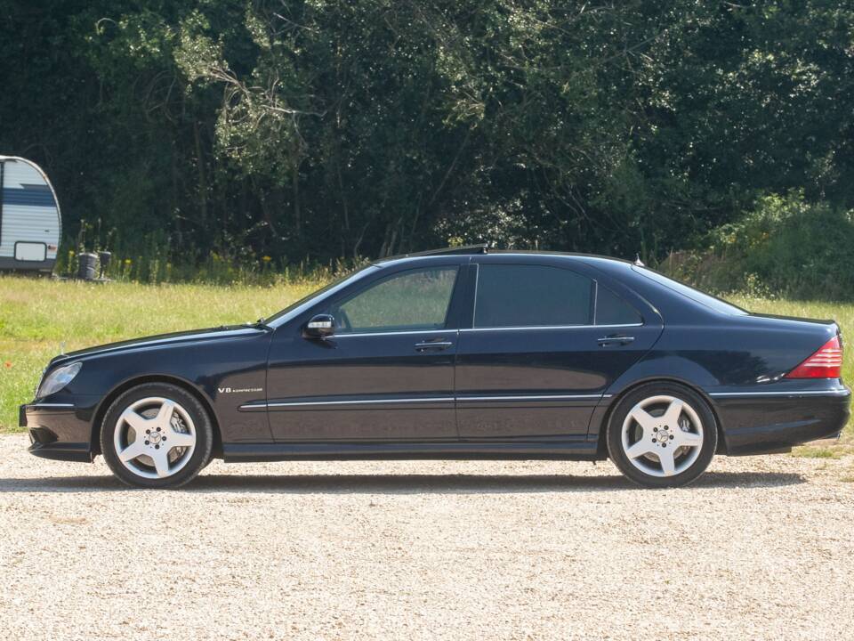 Immagine 2/50 di Mercedes-Benz S 55 AMG (2002)