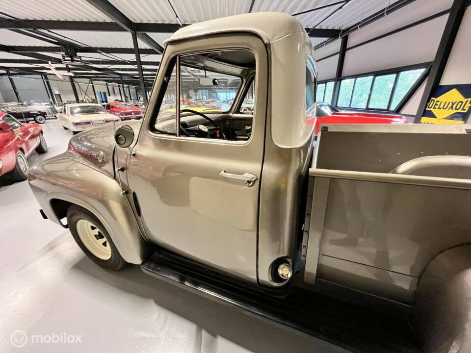 Immagine 6/40 di Ford F-100 (1955)