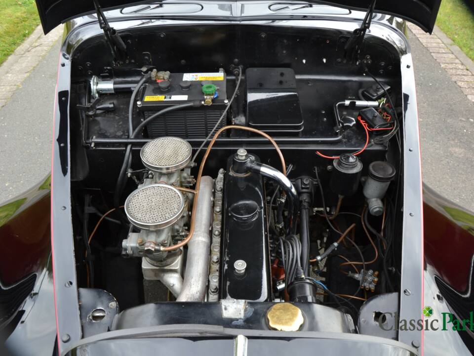 Bild 15/50 von BMW 327 (1949)