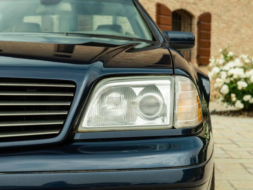 Image 24/50 de Mercedes-Benz SL 500 (1998)