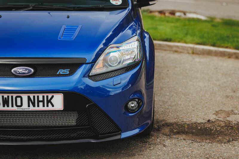 Image 15/50 of Ford Focus RS (2010)