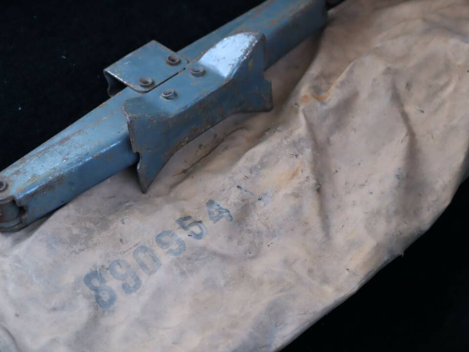 Image 17/50 de Triumph TR 6 (1970)