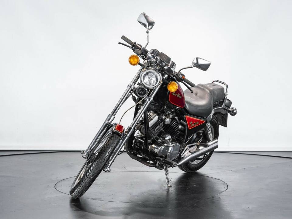 Image 5/46 of Moto Morini New York 350 (1988)