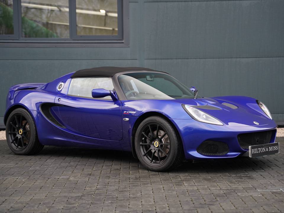 Image 1/50 of Lotus Elise Sport 240 &quot;Final Edition&quot; (2021)