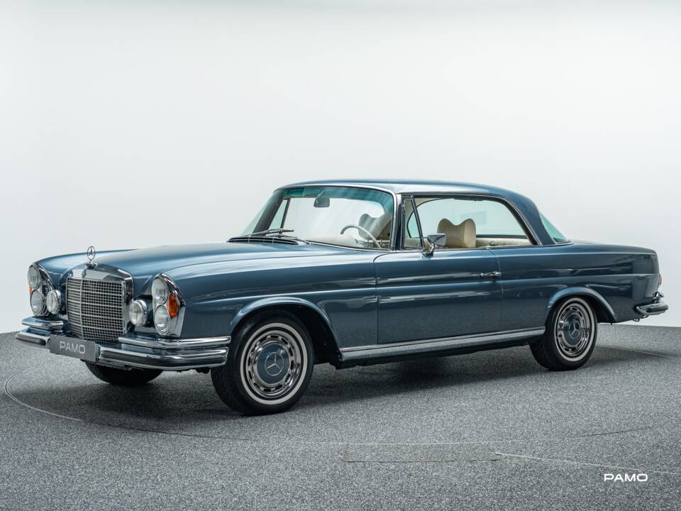 Bild 2/31 von Mercedes-Benz 280 SE 3,5 (1971)