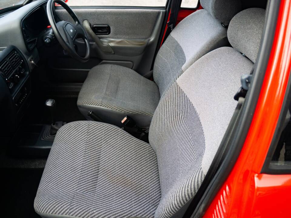 Imagen 15/20 de Ford Escort 1.6 Laser Van (1988)