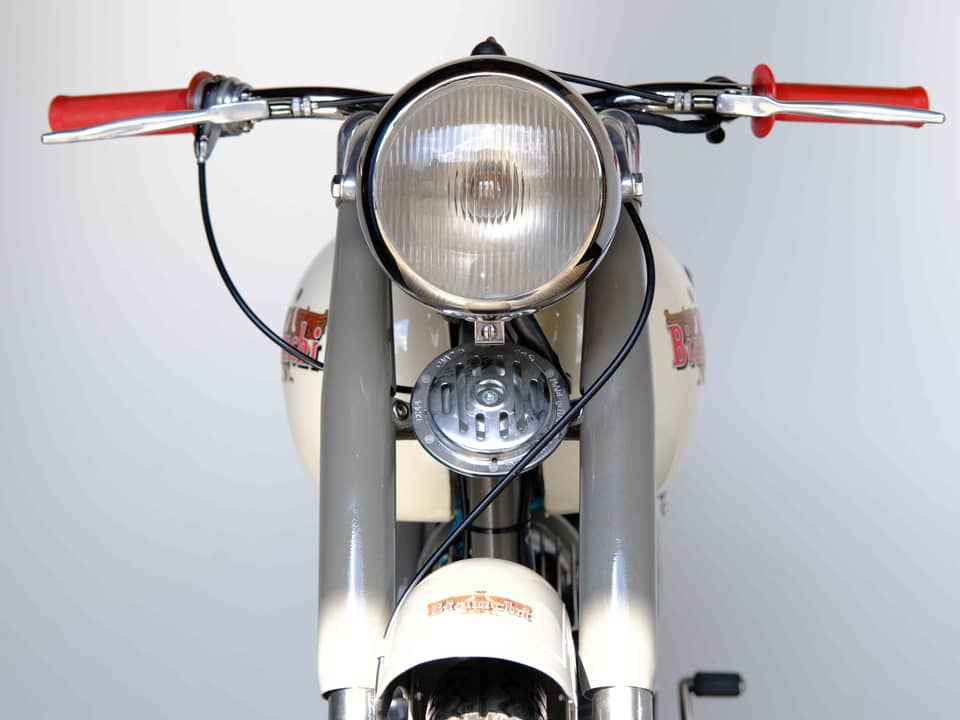 Image 20/54 of Bianchi Mendola (1951)